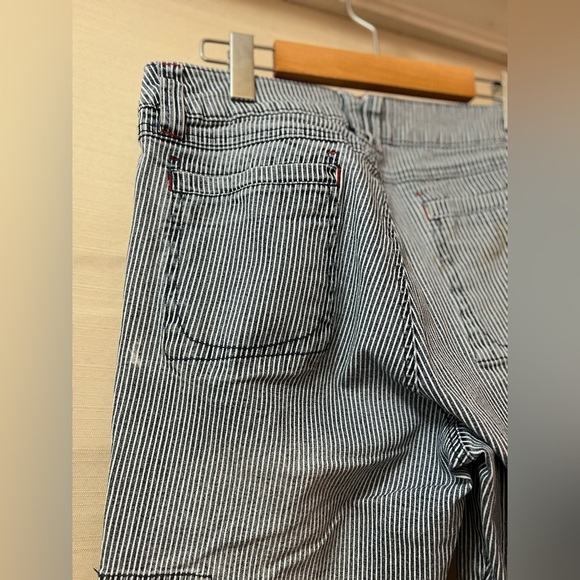 ⚫️ BOGO Cotton Ginny Striped Cropped Cargo Pants size 13 juniors, 8-10 women’s - Picture 8 of 9